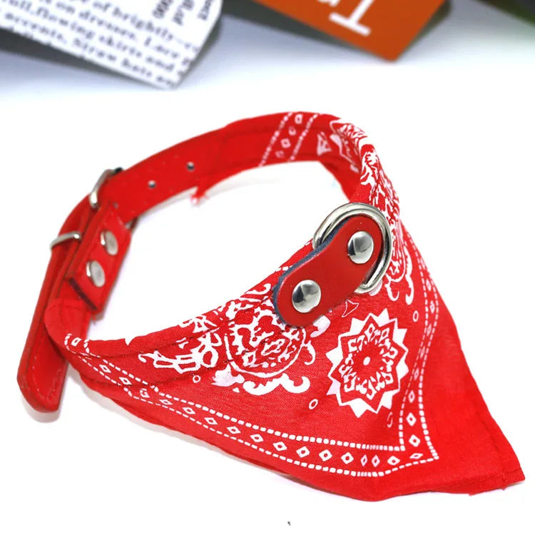 Classic Pet Cat Collar PU Leather Small Dog Scarf Adjustable Puppy Cats Neckerchief trigon Pet Collars Accessories