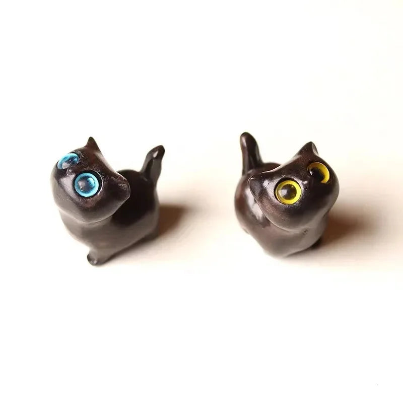 Cute Small Wooden Cats Figurine Handmade Carving Cats Home Decoration Figurine Gift Cats Accessories Decoration Crafts Figurines