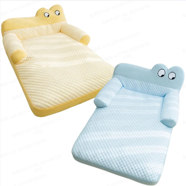 Pet Sofa Ice Doudou Backrest Big Eye Cushion Cool Feeling Cat Kennel Dog Kennel Cushion Breathable Removable and Washable Sofa